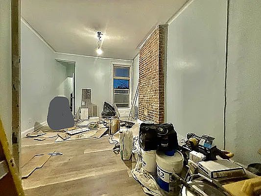 5th image of 431 Marion St #2B