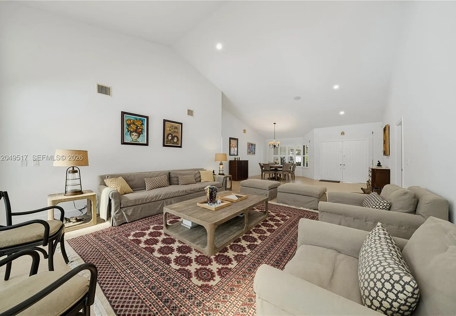 7 bed, 3545 sqft, $14,500 — Photo 4