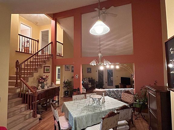 4th image of 550 Kamran Dr