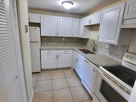 2nd image of 409 Executive Center Drive #208
