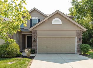 5122 Tesson Gardens Ct, Saint Louis, MO 63128