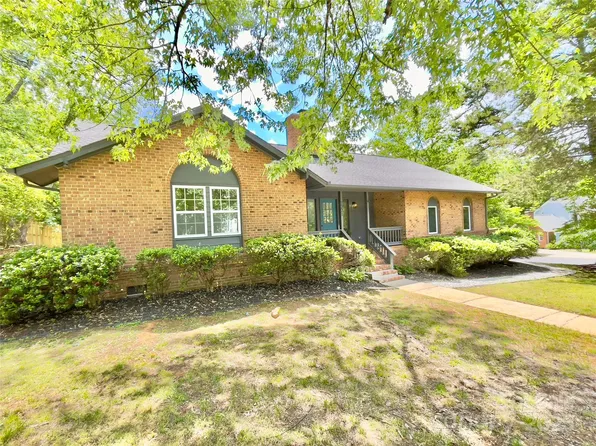 7221 Leaves Ln, Charlotte, NC 28213