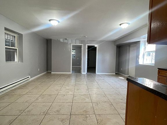 2nd image of 261 Halladay St Floor 1