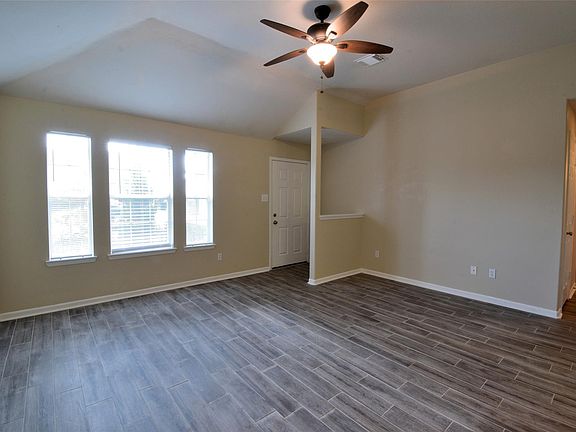 4th image of 15803 Parmley Creek Ct