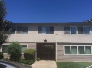 3045 E Theresa St APT 10, Long Beach, CA