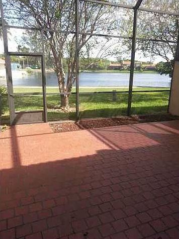2nd image of 3617 Torremolinos Ave #D-112