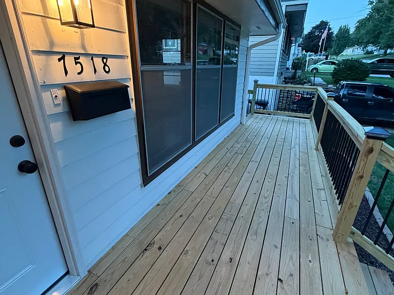 7518 Spring St — Photo 4