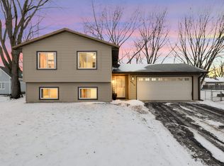 8910 Janero Ave S, Cottage Grove, MN 55016