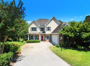 932 Vista Oaks Ln, Knoxville, TN 37919