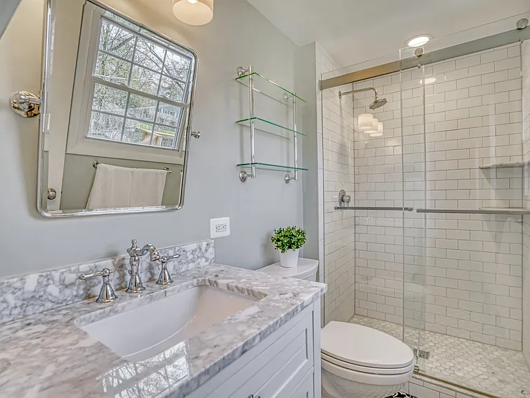 12805 Point Pleasant Dr — Photo 39