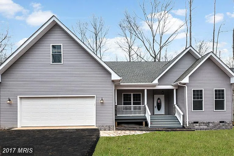 601 Confederate Dr photo 1