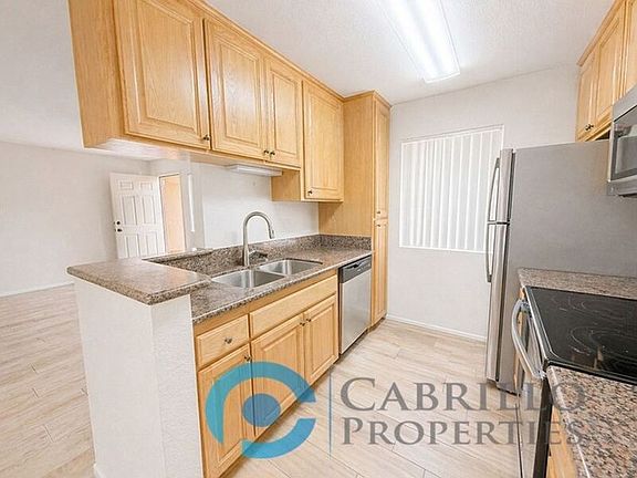 4th image of 4158 Utah St APT 3