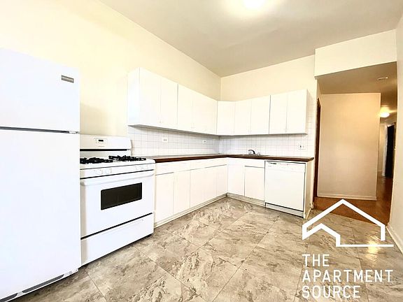 4th image of 4516 N Magnolia Ave #18-2
