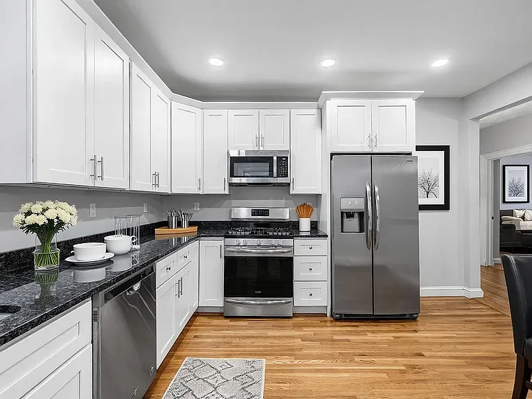 1439 Cambridge St #3A — Photo 3
