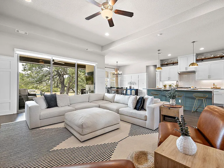 109 Houston Loop #A — Photo 6