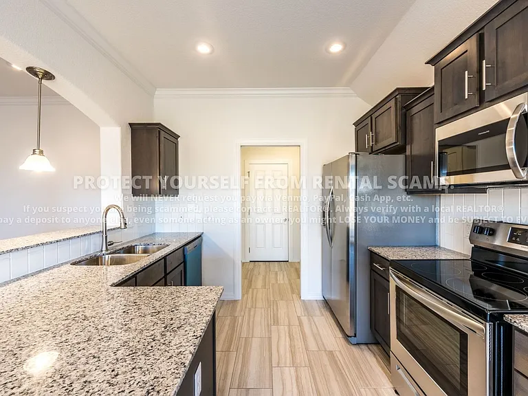 4530 W Divide Dr — Photo 6