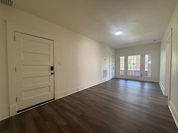 5th image of 107 Charles St APT 5