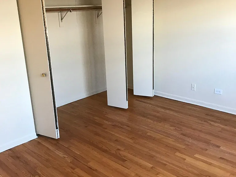 1139 Deerfield Rd #4B — Photo 8