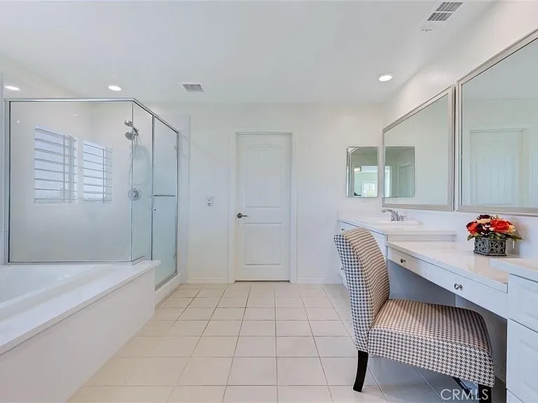 14910 Henry St — Photo 14