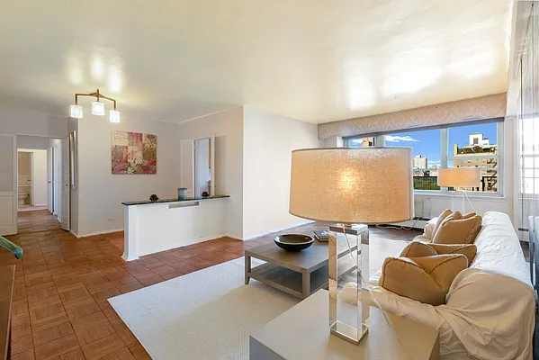 Sold by Compass | media 10