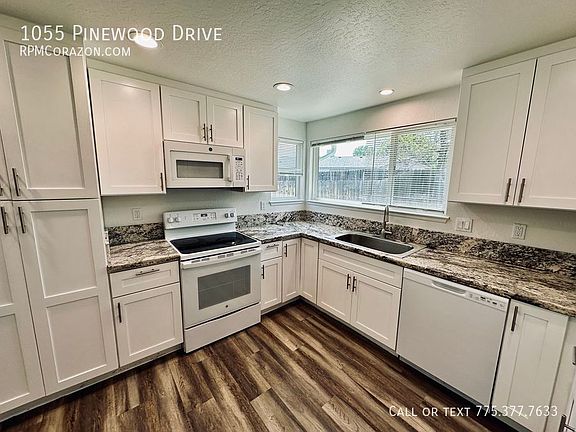 5th image of 1055 Pinewood Dr
