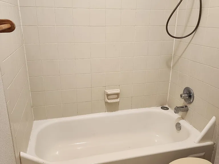 3618 Lake Sunset Ct — Photo 10