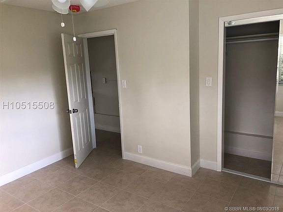 2nd image of 608 SE 2nd Ave