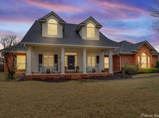 327 Hunters Holw, Bossier City, LA 71111