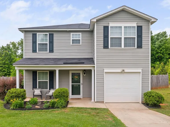 5215 Dipper Dr, Snow Camp, NC 27349