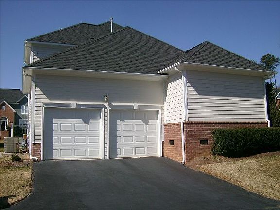Garage w/ openers