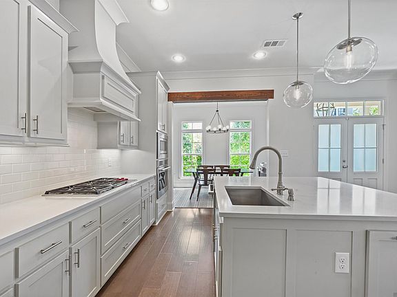 5th image of 5138 Cheneau Ln