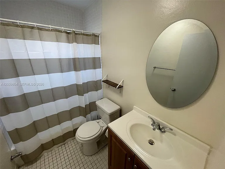 1450 Atlantic Shores Blvd #109 — Photo 18