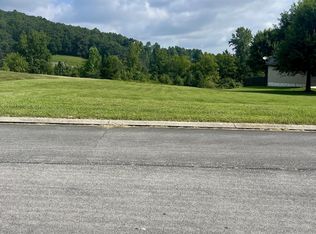 10 Windy Hill Dr, Rocky Face, GA 30740