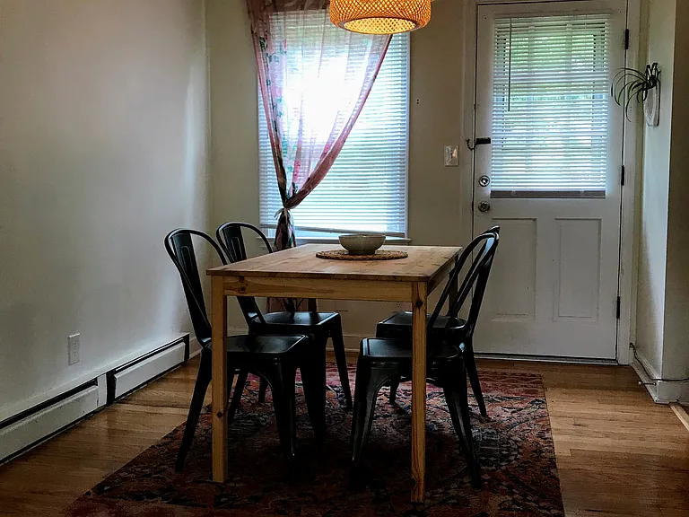 531 Caroline Ave — Photo 4