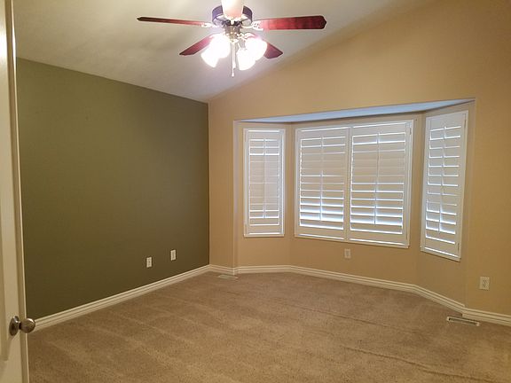5th image of 9164 S Mountain Iris Way