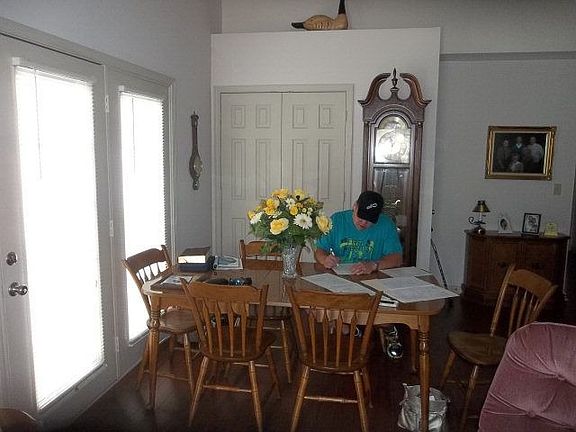 3rd image of 310 Deerwood Dr
