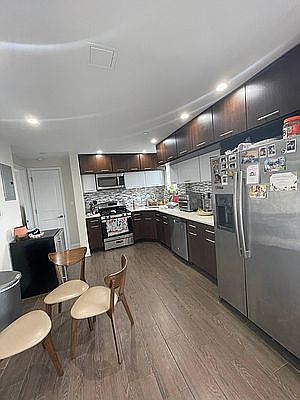 3rd image of 25-34 31st St Penthouse 1