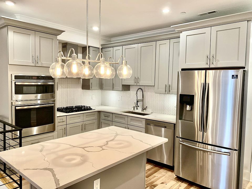 1st image of 29 W Wildey St #1A