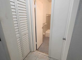 7211 Venetian, Hollywood, FL 33023