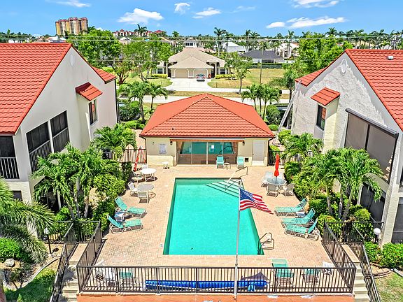 2nd image of 5515 SW 12th Ave APT 103