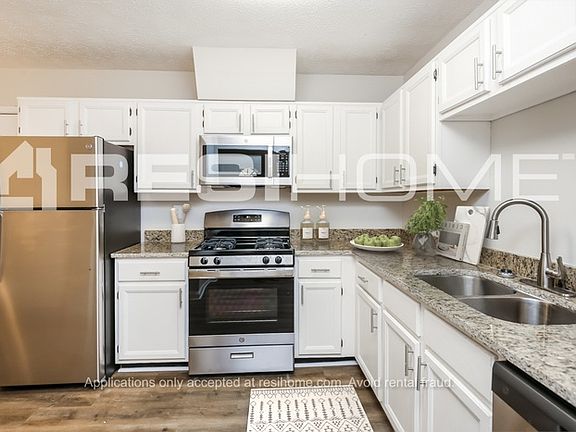 2nd image of 1936 Marbut Forest Dr