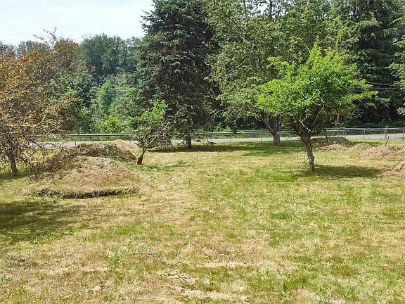 4th image of 22920 Upper Dorre Don Way SE