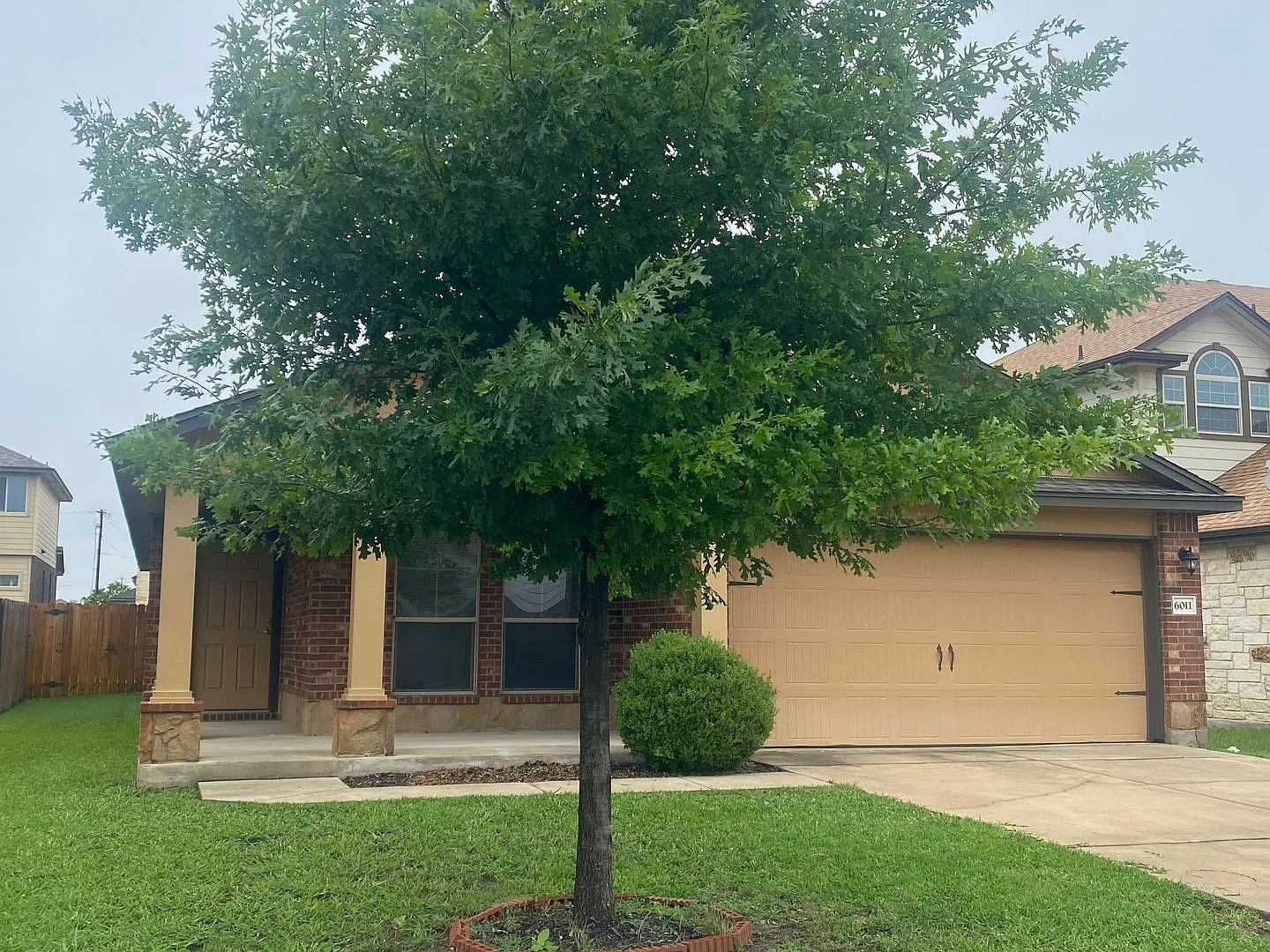 3 Bedroom, Academy Isd — Photo 1