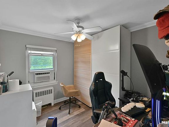 5th image of 972 Main Street #G6