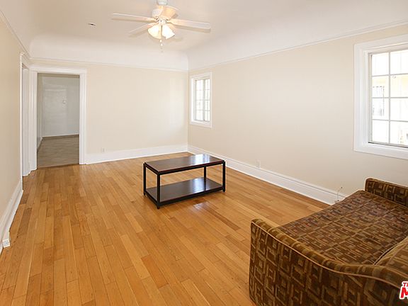 4th image of 1607 W 35th Pl #2