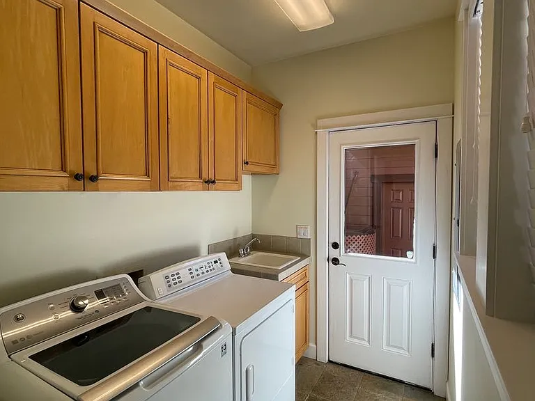 918 SW Vantage Point Way — Photo 10