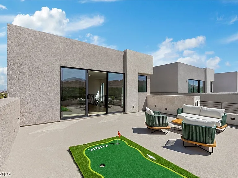 4053 Heron Fairway Dr — Photo 54