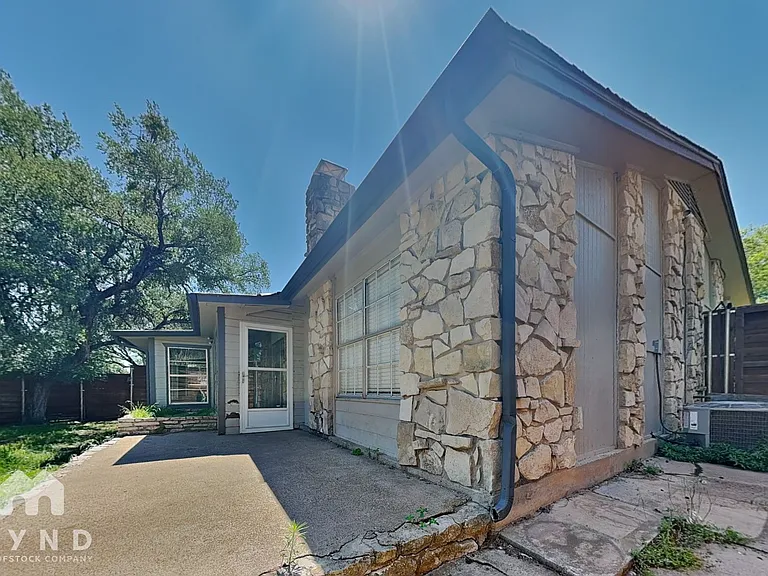 612 S Rough Creek Ct — Photo 21