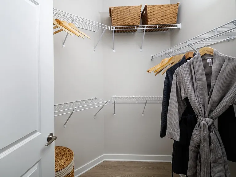 Walk-in closet