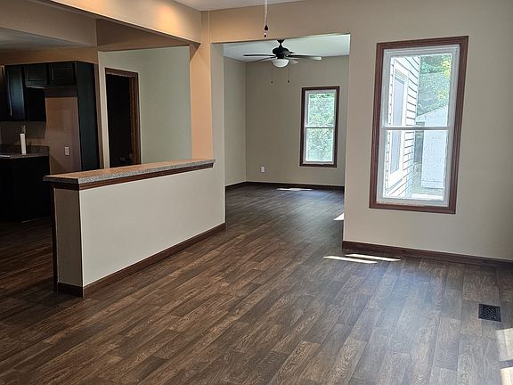 3rd image of 3319 Montgall Ave